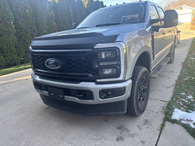 2024 Ford F-250 XLT photo 4