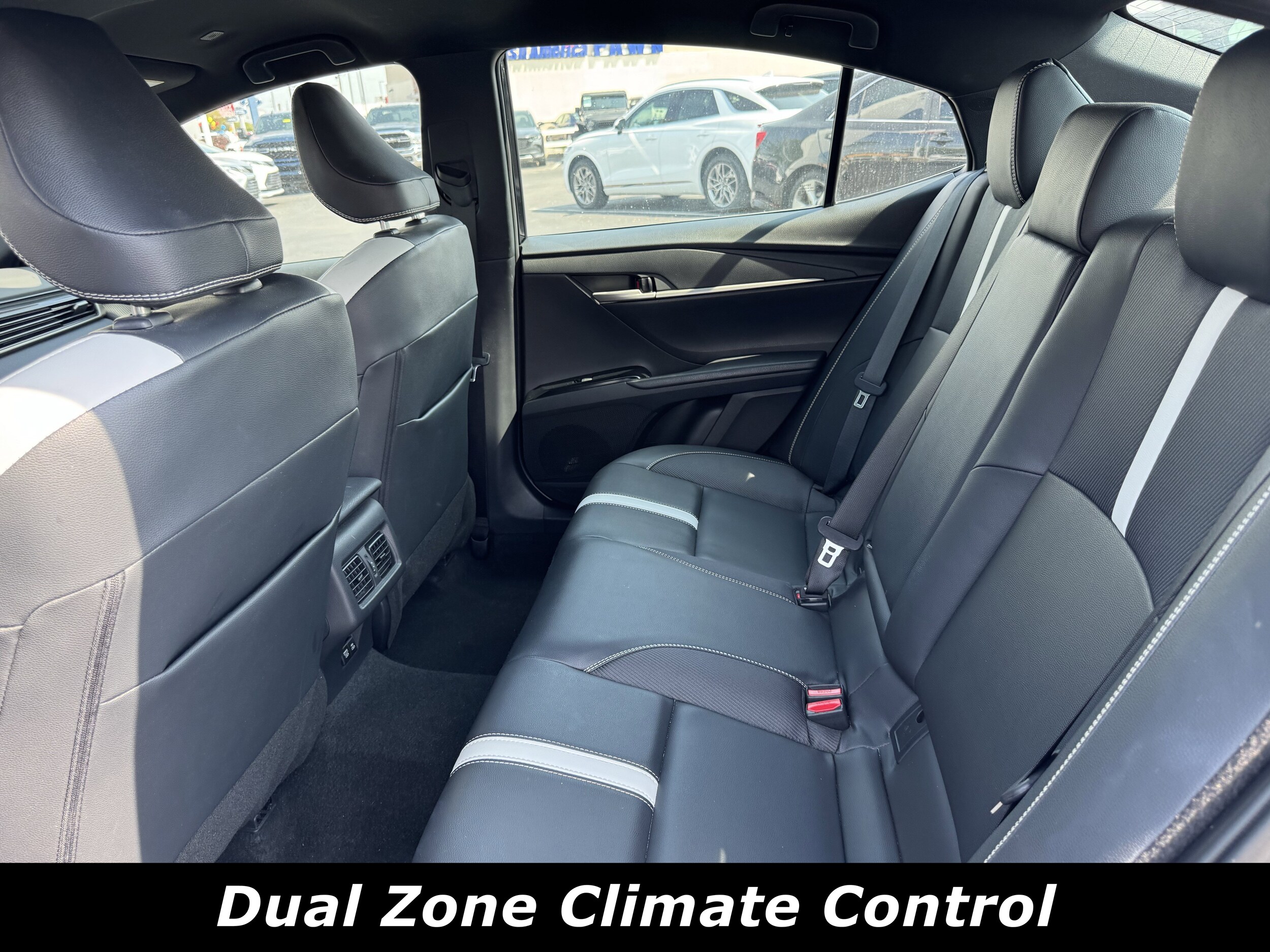 2025 Toyota Camry SE photo 2