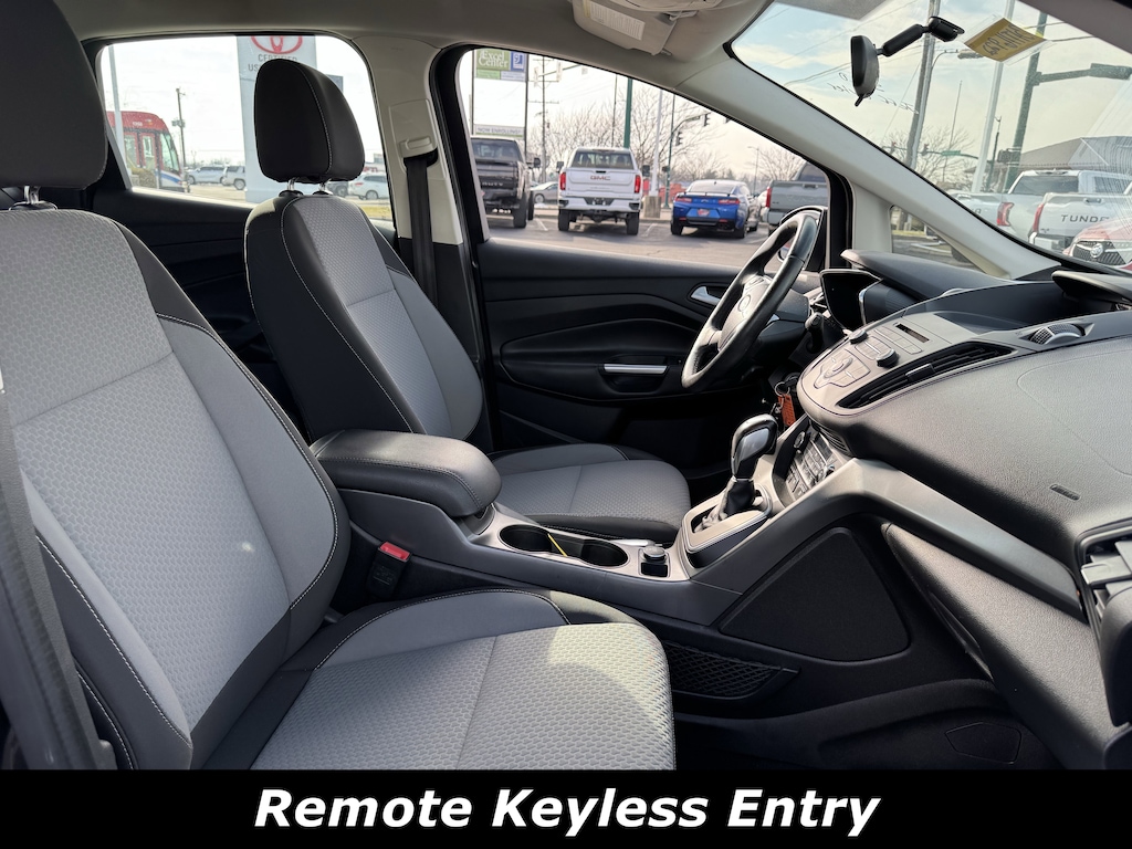 Used 2017 Ford C-Max Energi SE Hatchback