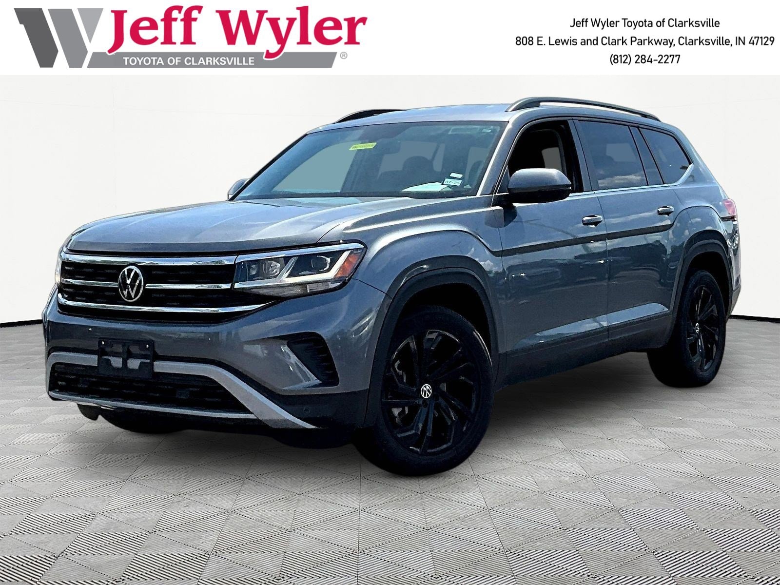2022 Volkswagen Atlas 3.6L SE w/Tech's photo