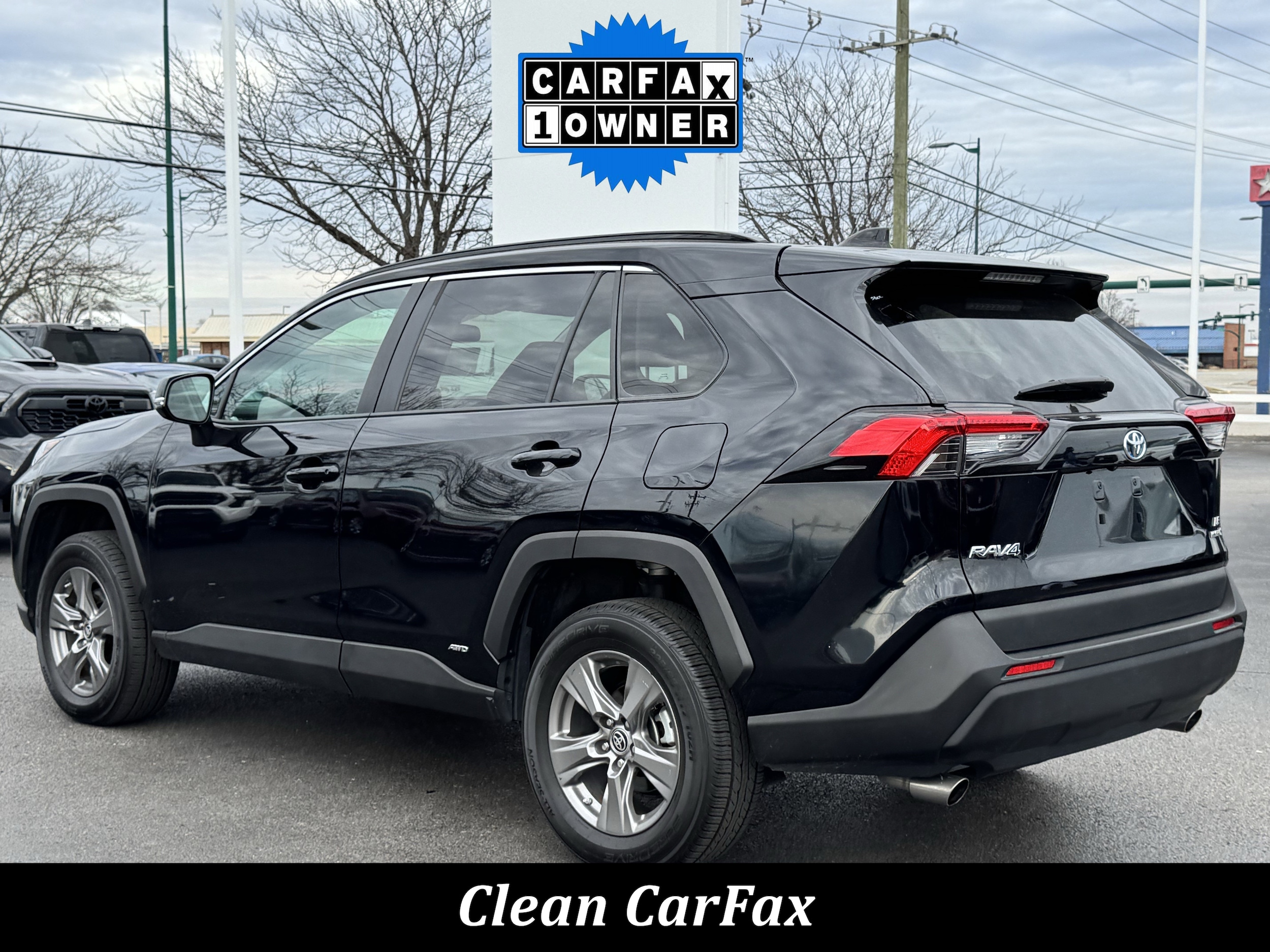 Used 2024 Toyota RAV4 LE with VIN 4T3MWRFV0RU132532 for sale in Northfield, Minnesota