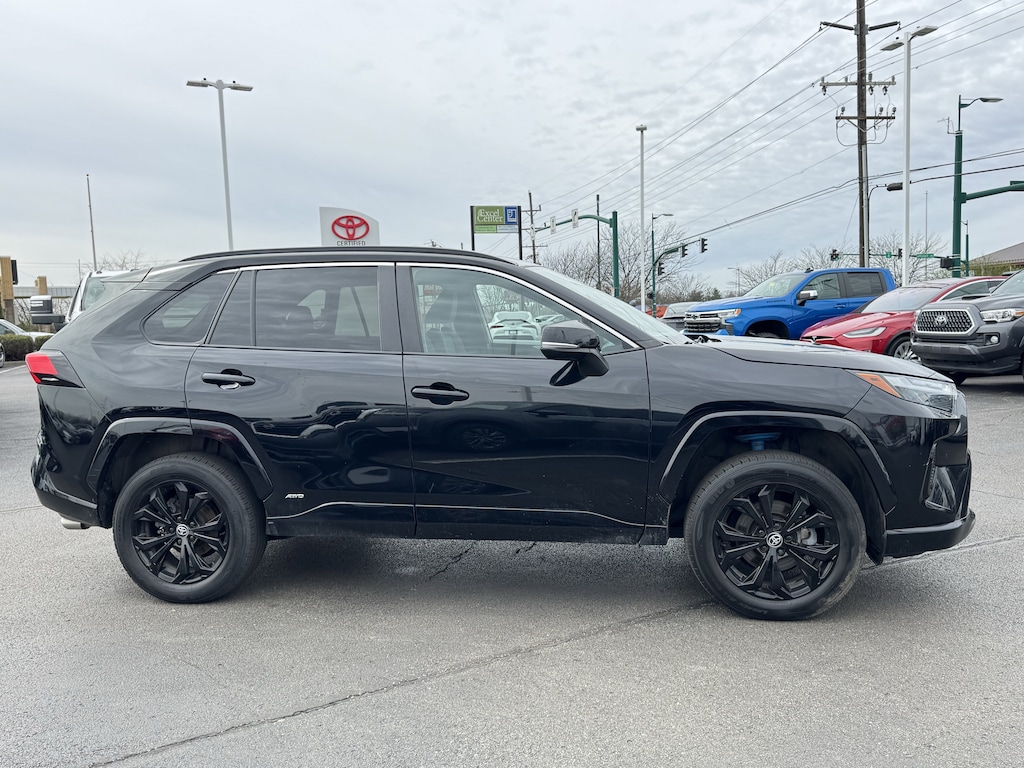 Used 2024 Toyota RAV4 Hybrid SE SUV