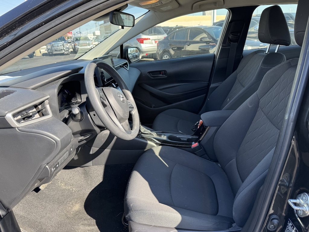 Used 2022 Toyota Corolla Hybrid LE Sedan