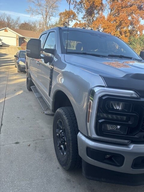 2024 Ford F-250 XLT photo 3
