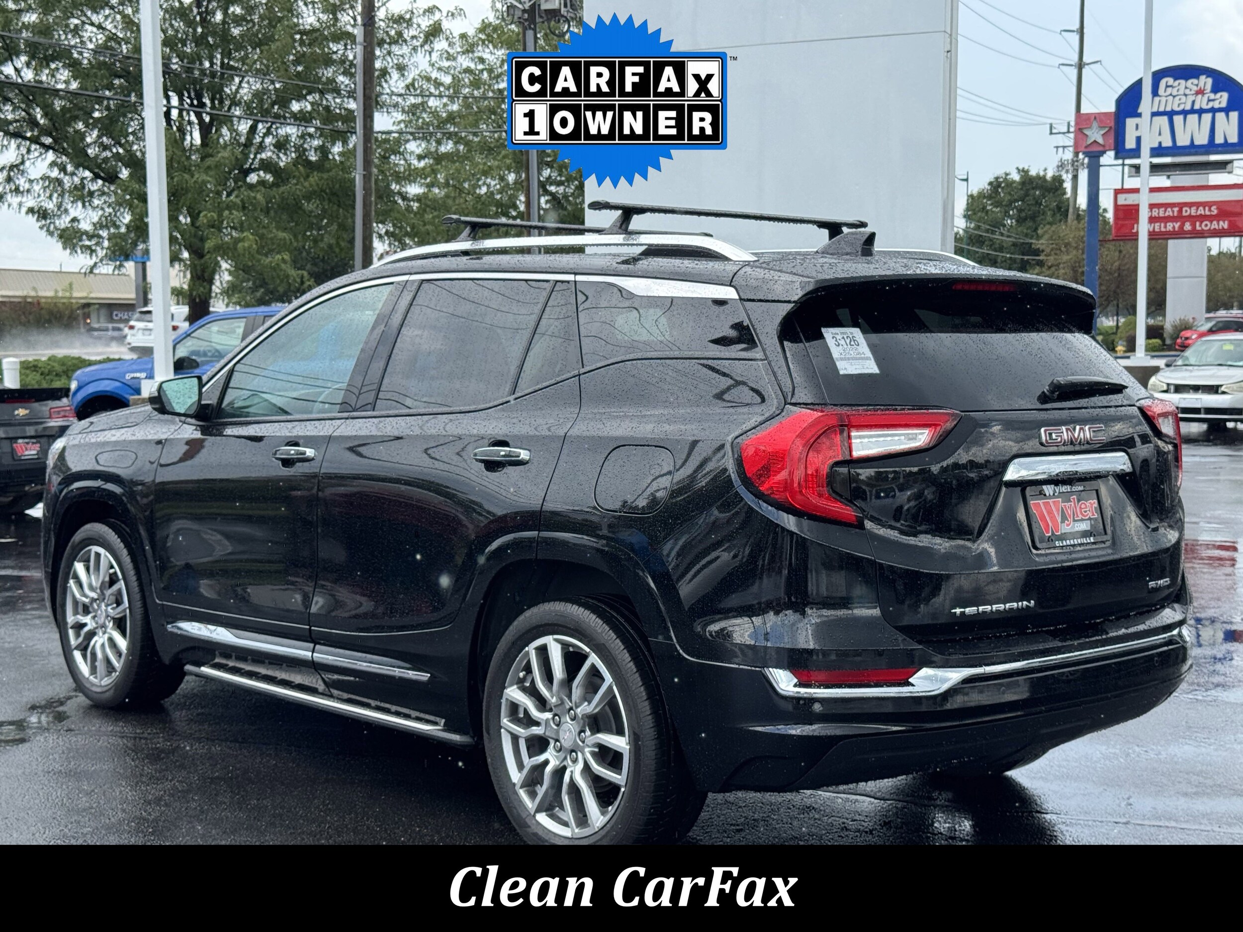 2022 Gmc Terrain Denali photo 2
