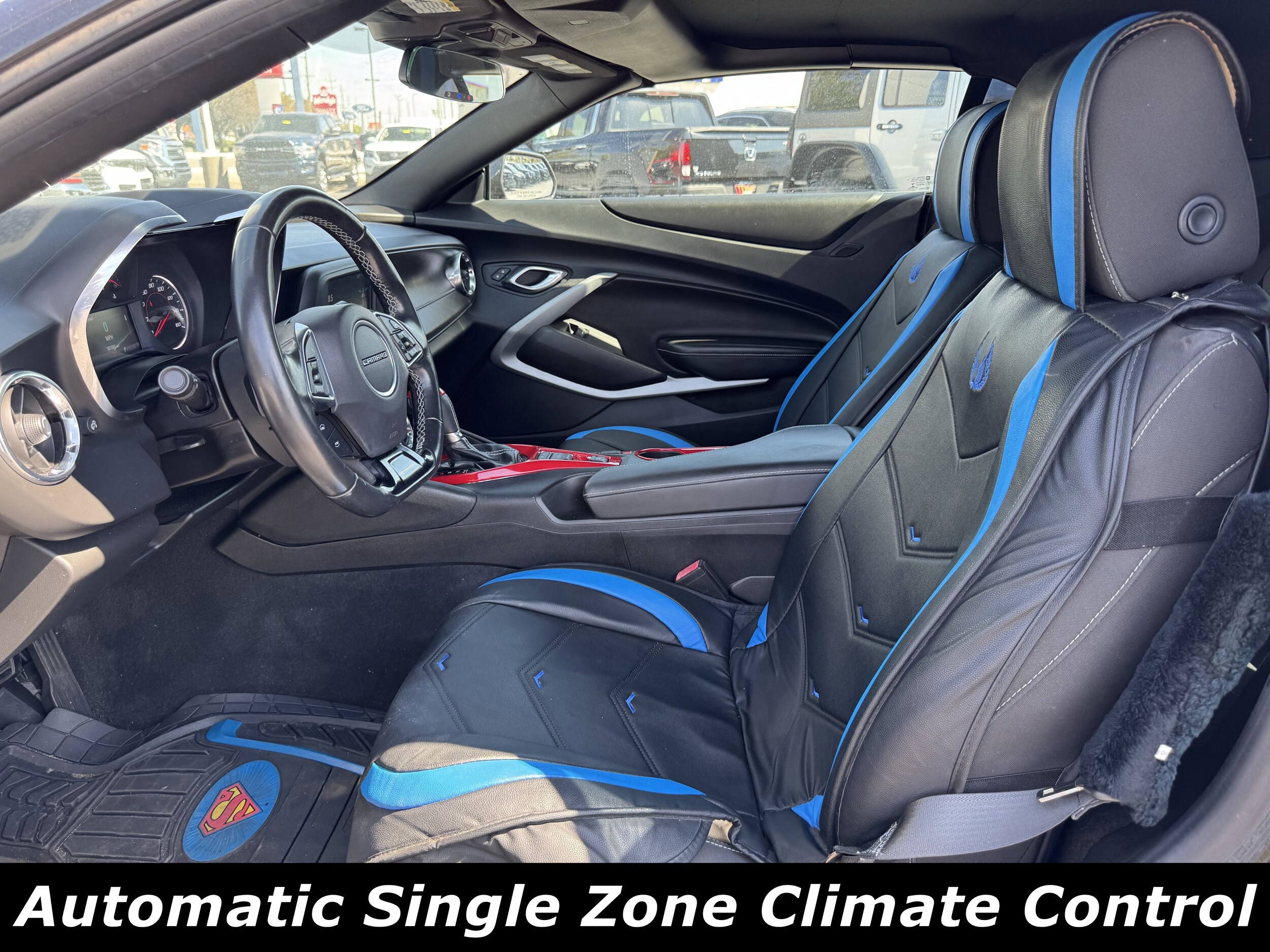 2018 Chevrolet Camaro 1LT photo 3