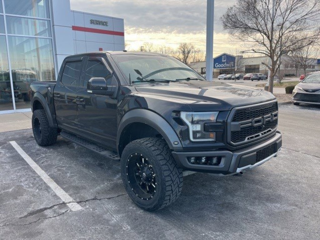 Used 2018 Ford F-150 Raptor Truck SuperCrew Cab