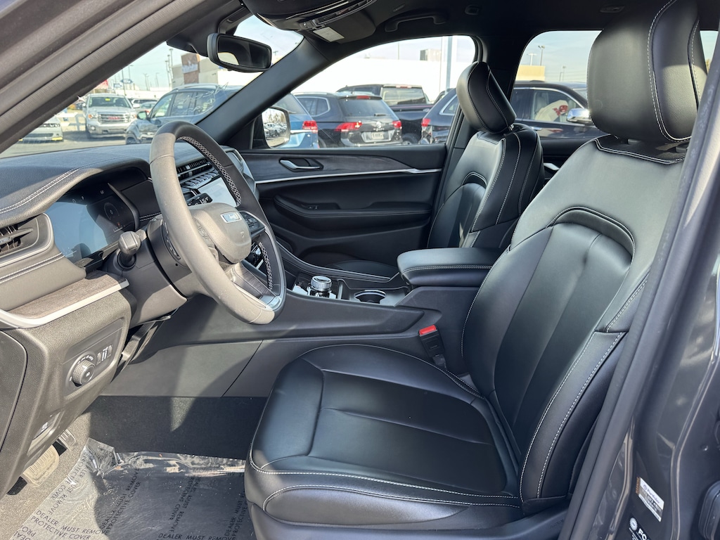 Used 2024 Jeep Grand Cherokee Limited SUV