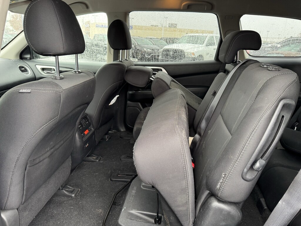 Used 2020 Nissan Pathfinder SV SUV