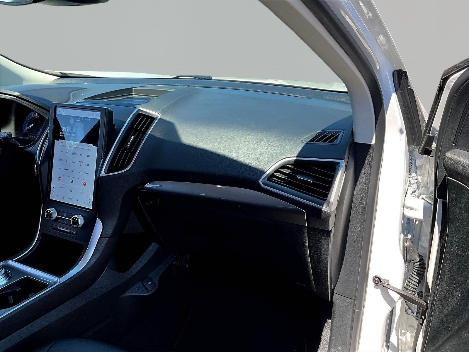 2024 Ford Edge SEL - Photo 30