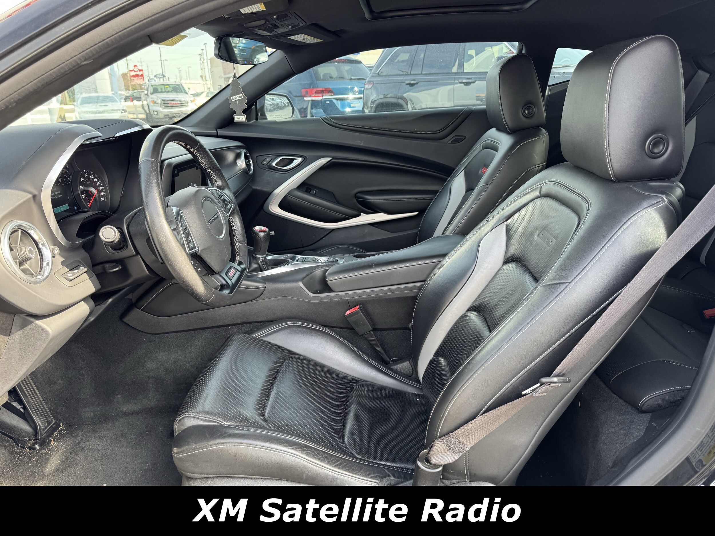 2016 Chevrolet Camaro 2SS Coupe photo 3