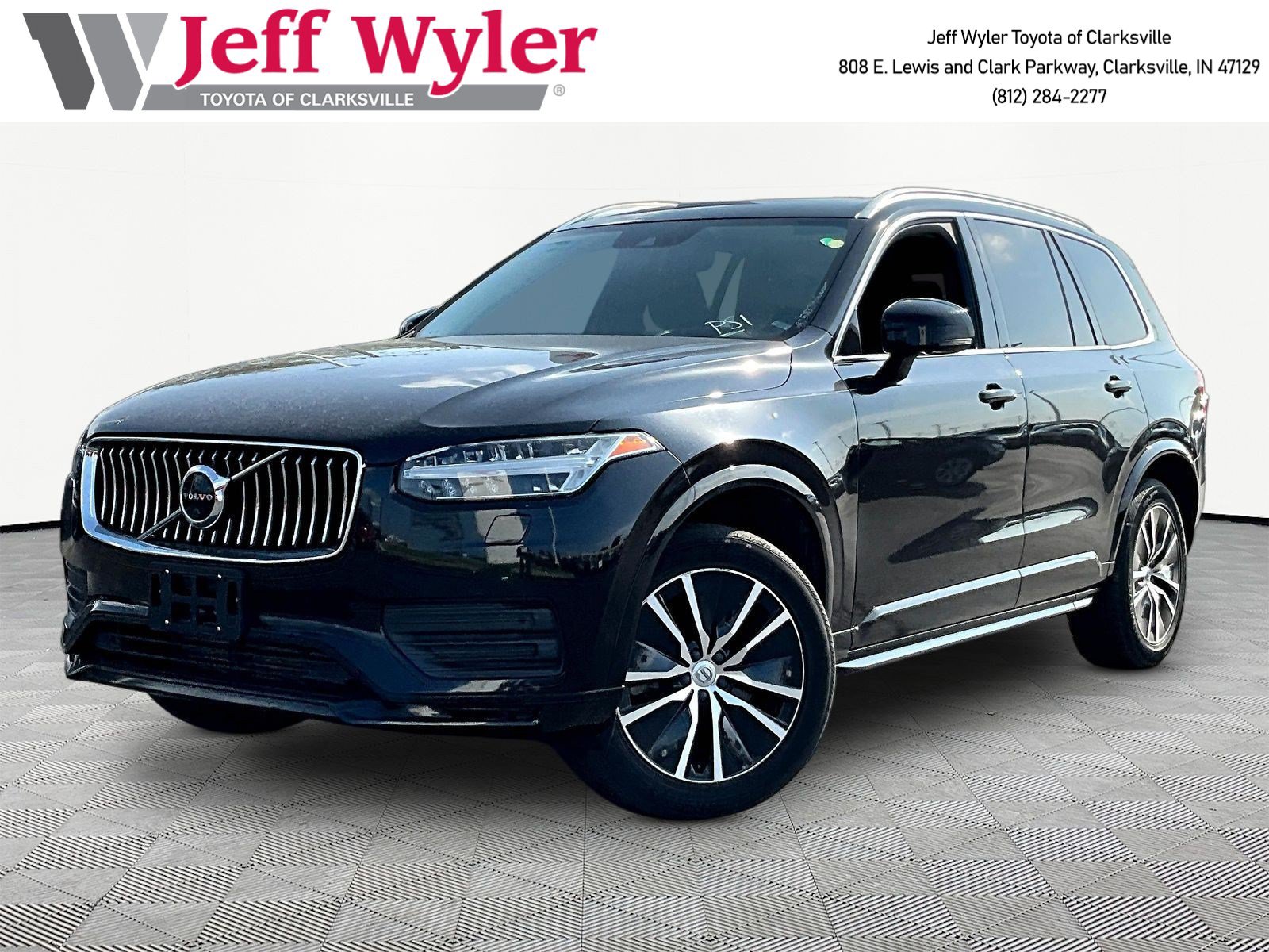 2020 Volvo XC90 T6 Momentum AWD's photo
