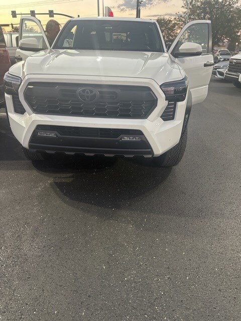 2024 Toyota Tacoma TRD Pro photo 2