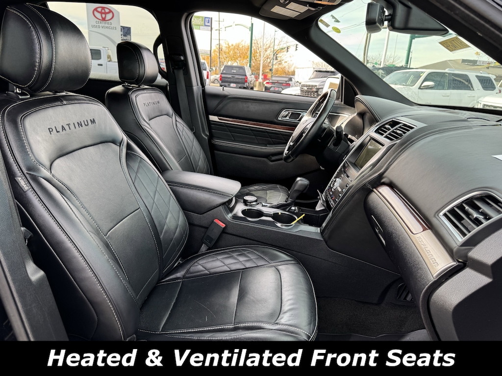Used 2017 Ford Explorer Platinum SUV