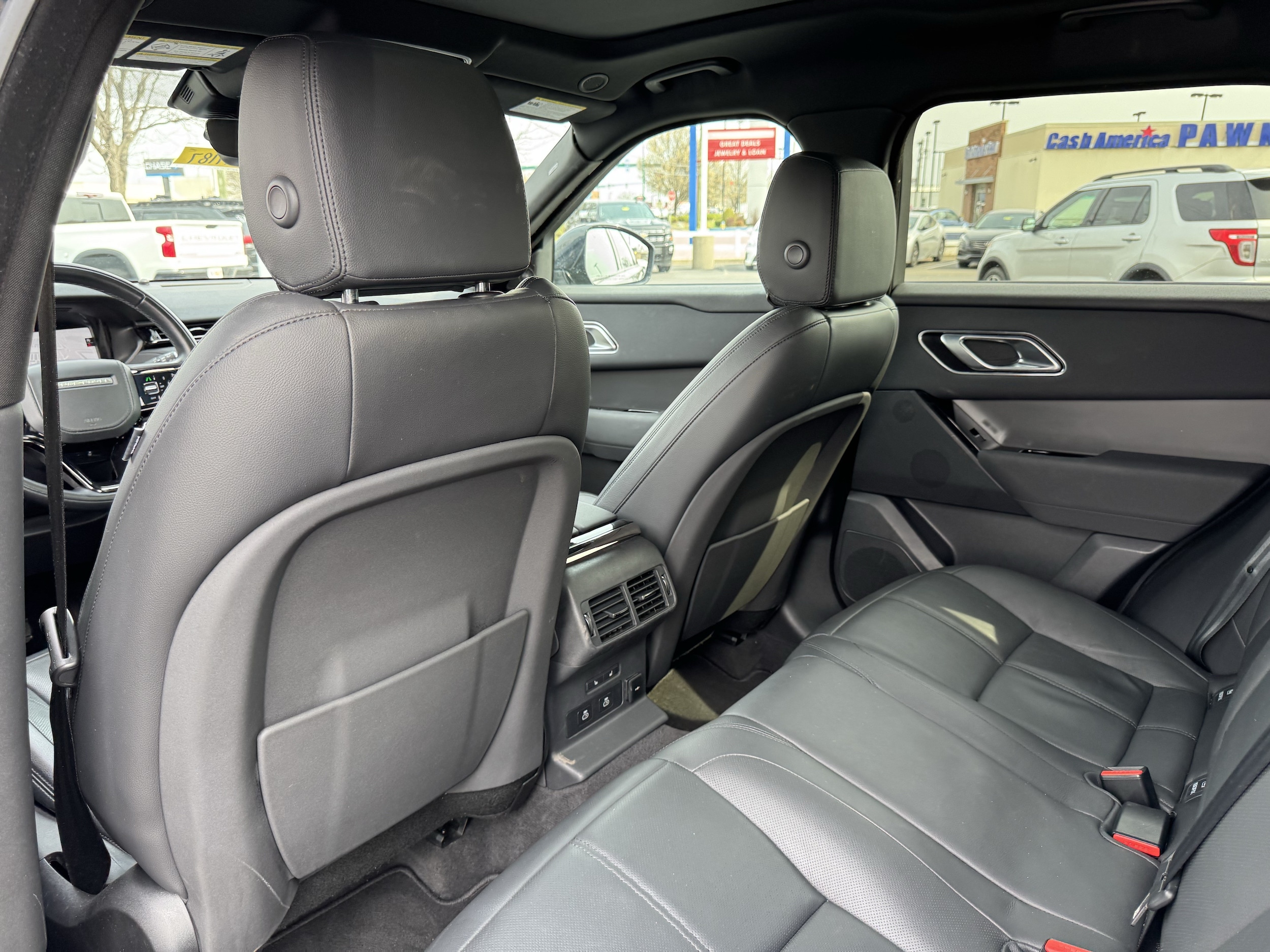 2025 Land Rover Range Rover Velar Dynamic SE - Photo 34