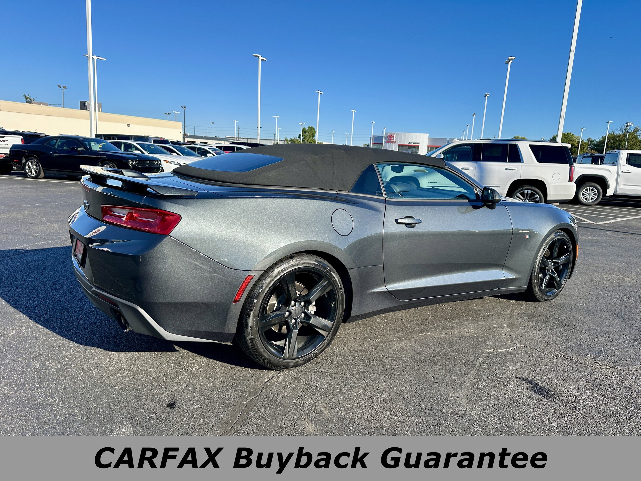 2018 Chevrolet Camaro 1LT photo 3
