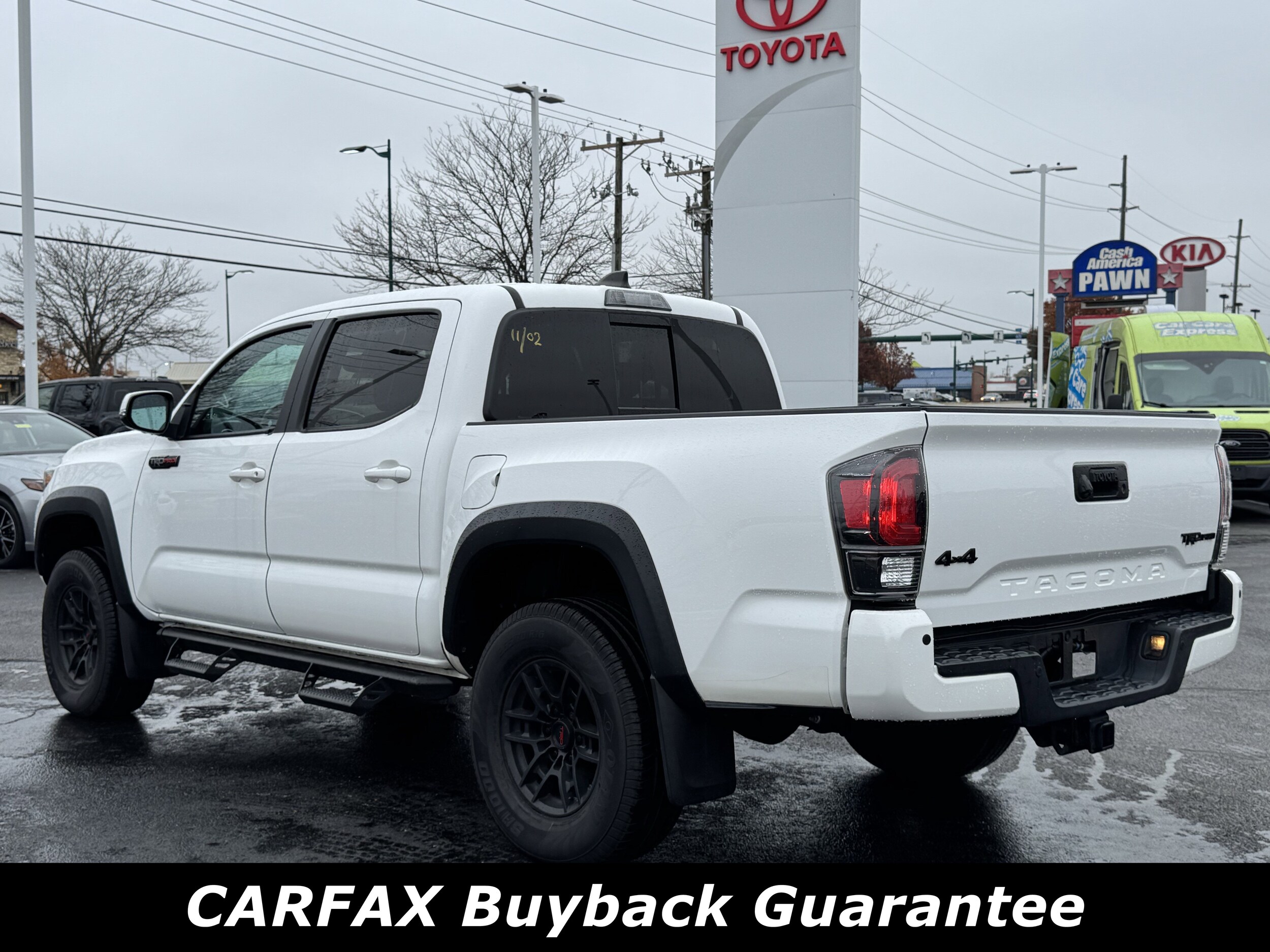 2021 Toyota Tacoma TRD Double Cab photo 2