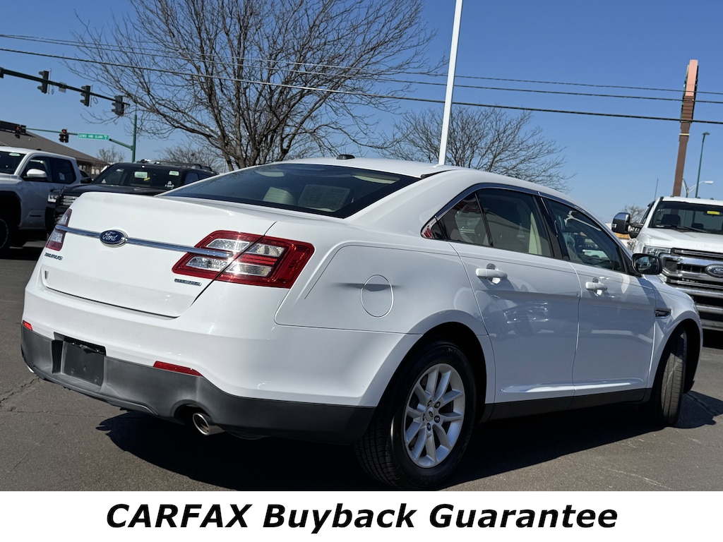 Used 2014 Ford Taurus SE Sedan