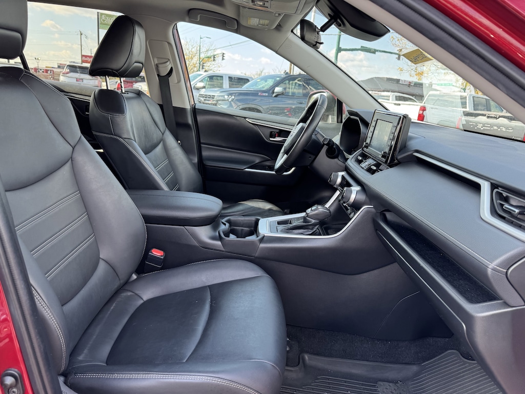 Used 2021 Toyota RAV4 XLE Premium SUV