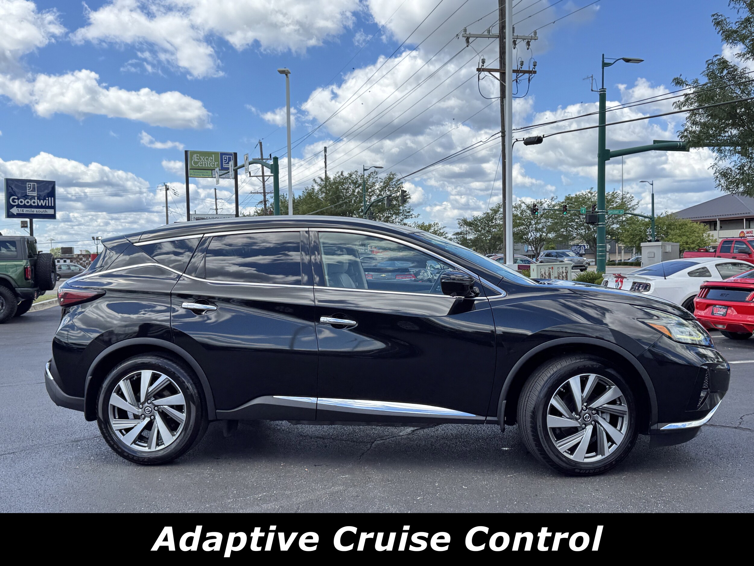 2019 Nissan Murano SL photo 2
