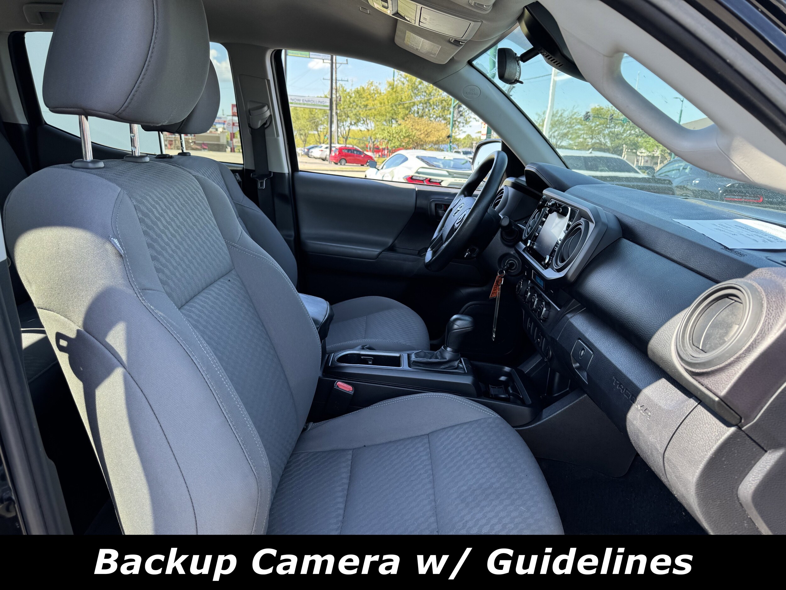 2023 Toyota Tacoma SR V6 photo 4