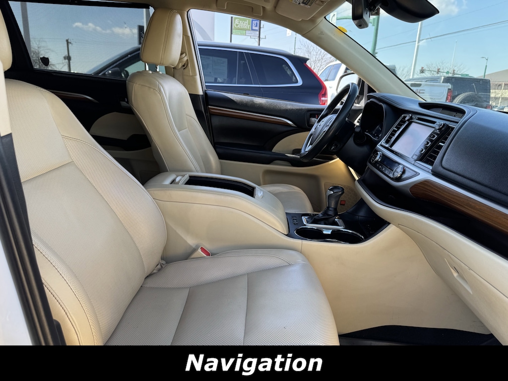 Used 2019 Toyota Highlander Limited Platinum V6 SUV