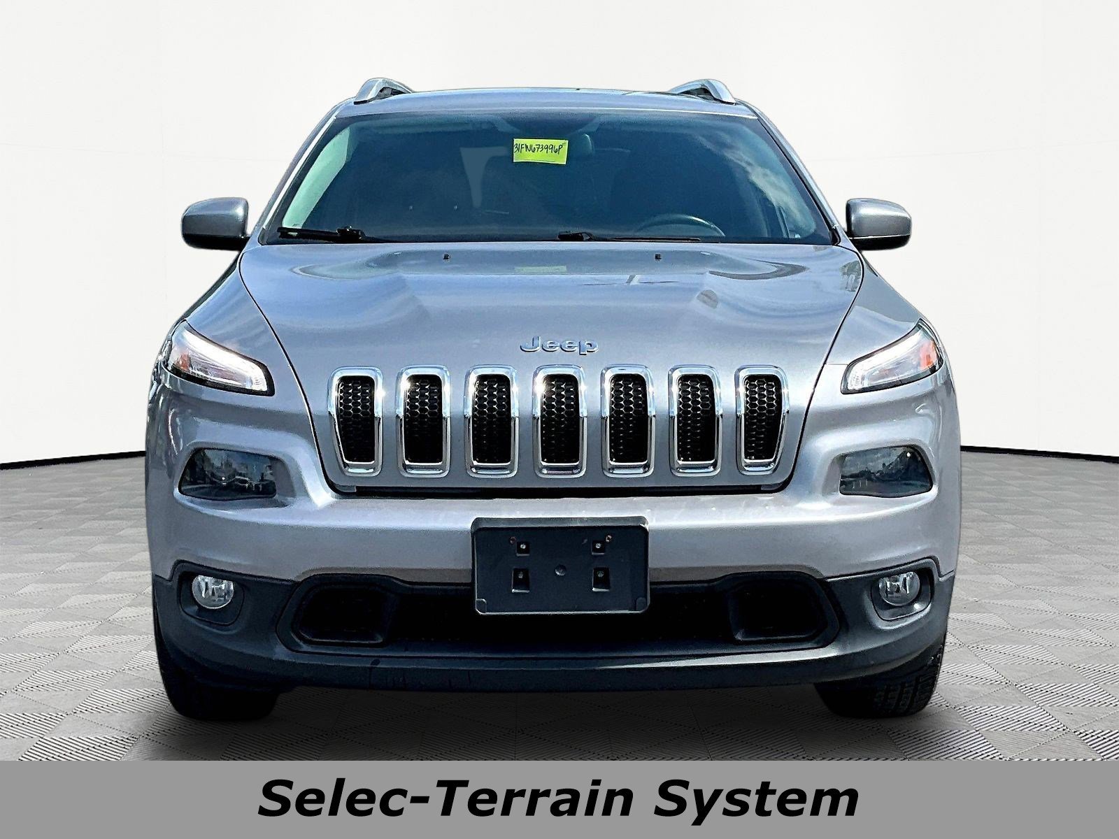Used 2015 Jeep Cherokee Latitude with VIN 1C4PJMCSXFW673996 for sale in Clarksville, IN
