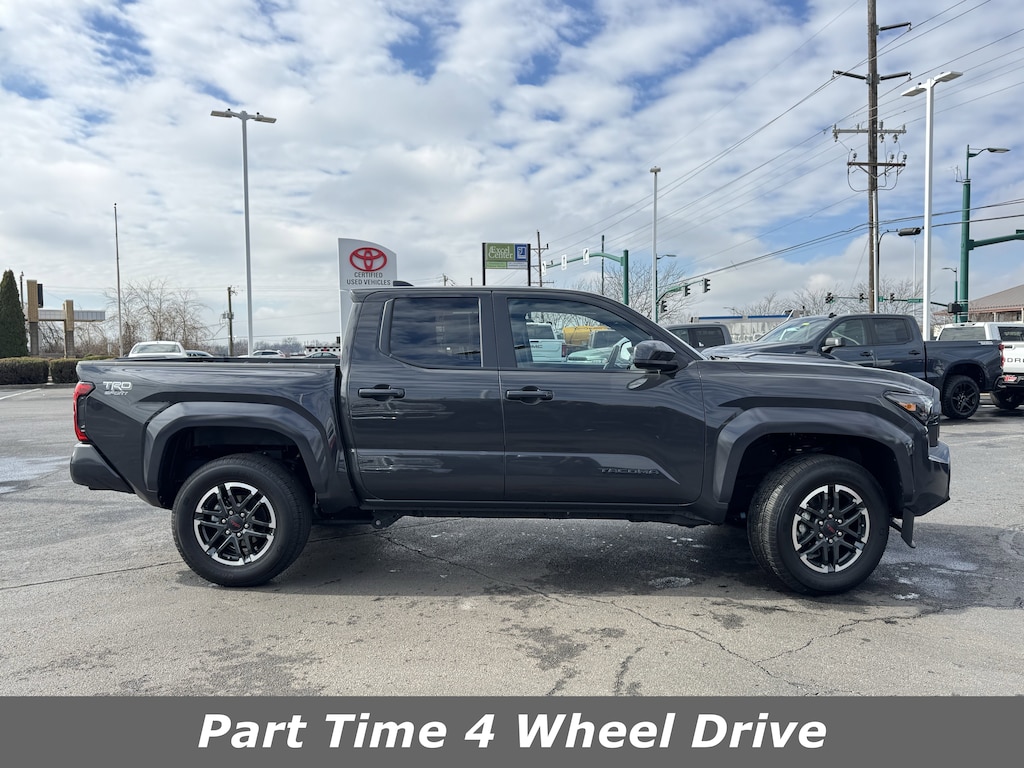 Used 2025 Toyota Tacoma Truck Double Cab