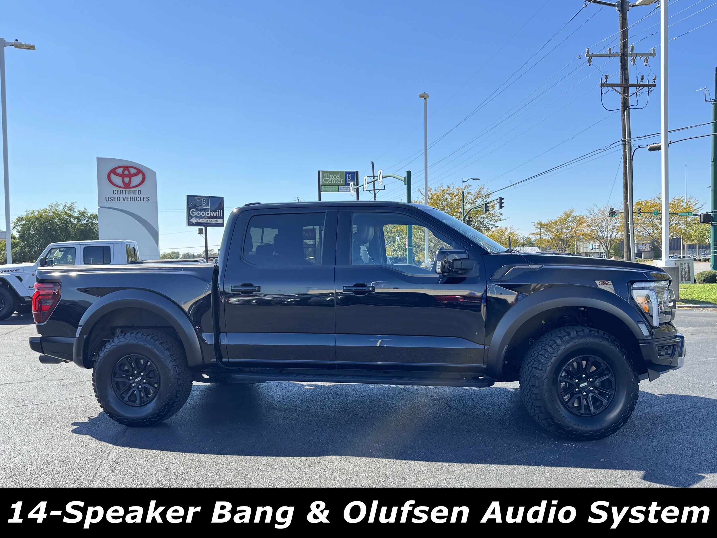 2024 Ford F-150 Raptor photo 2