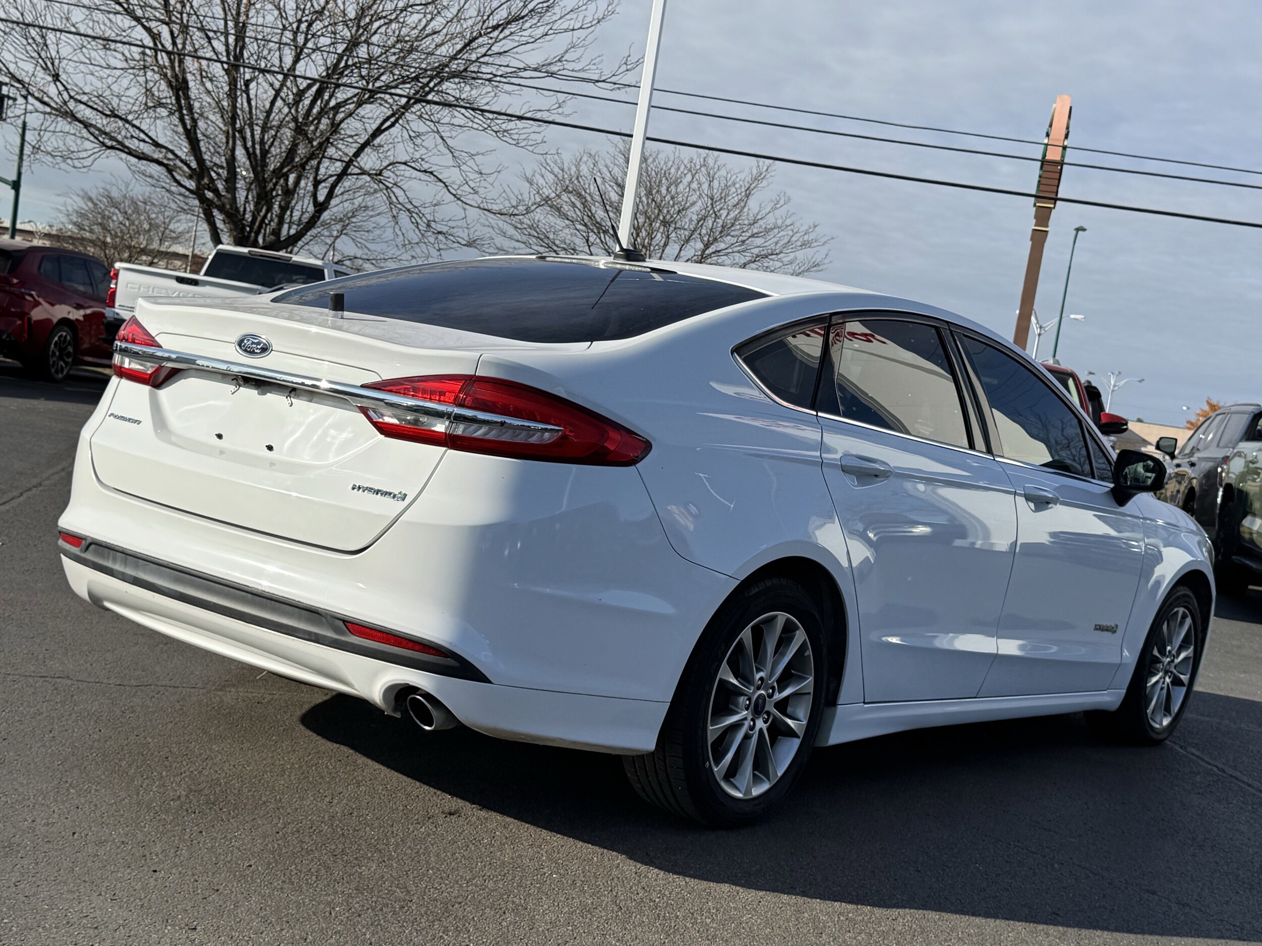 2017 Ford Fusion Hybrid S photo 3