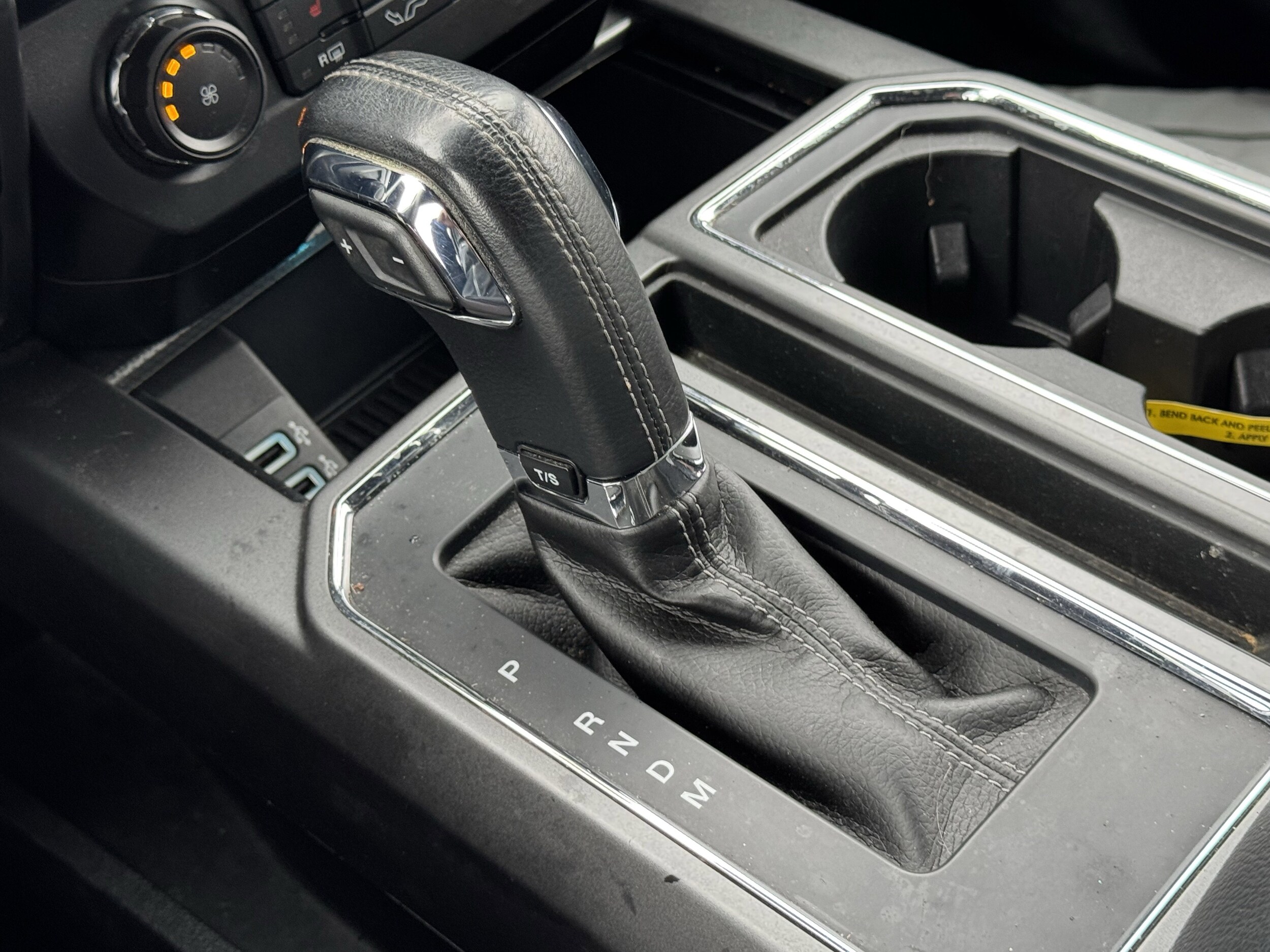 2017 Ford F-150 XLT photo 3