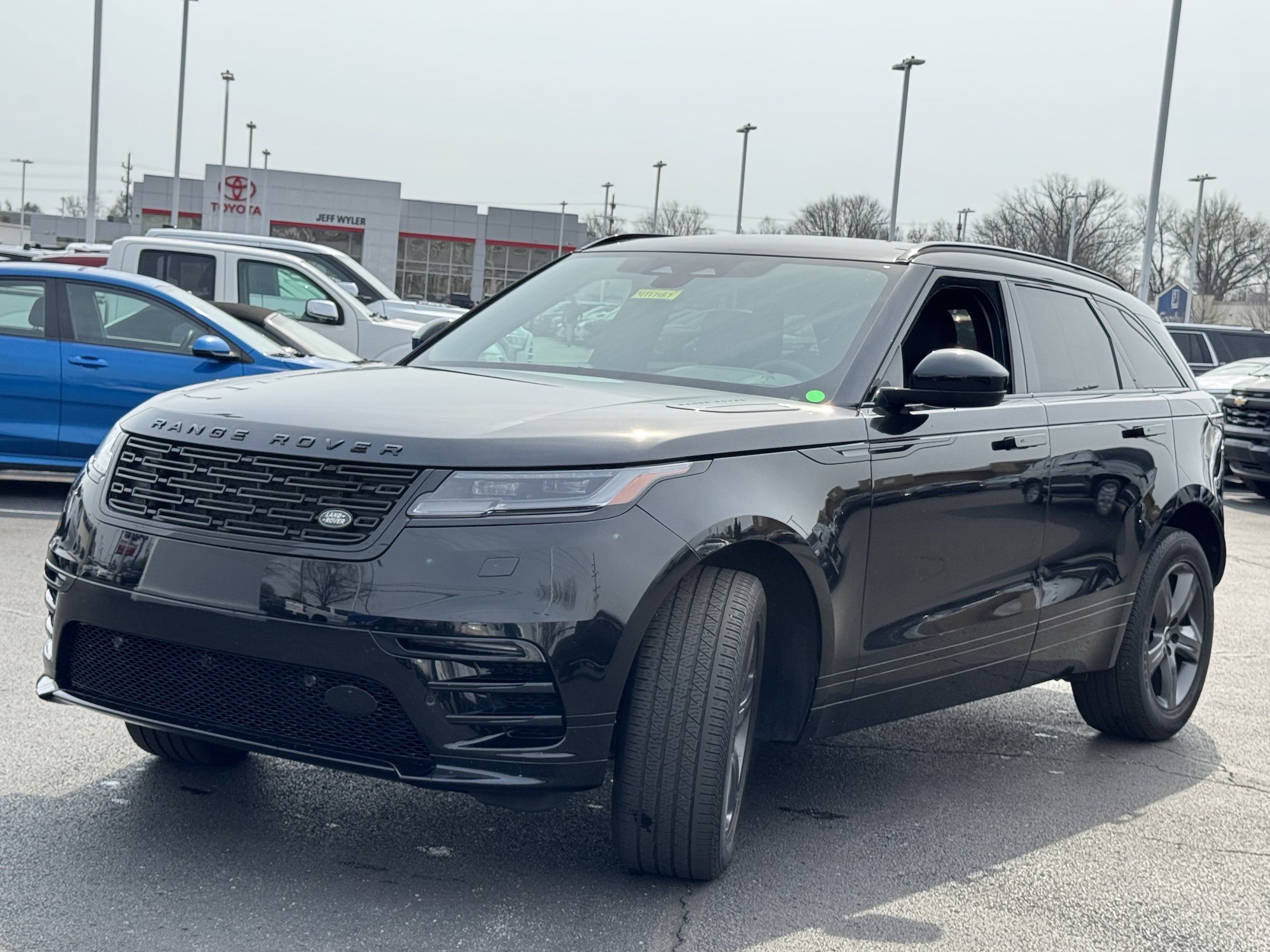 2025 Land Rover Range Rover Velar Dynamic SE - Photo 18