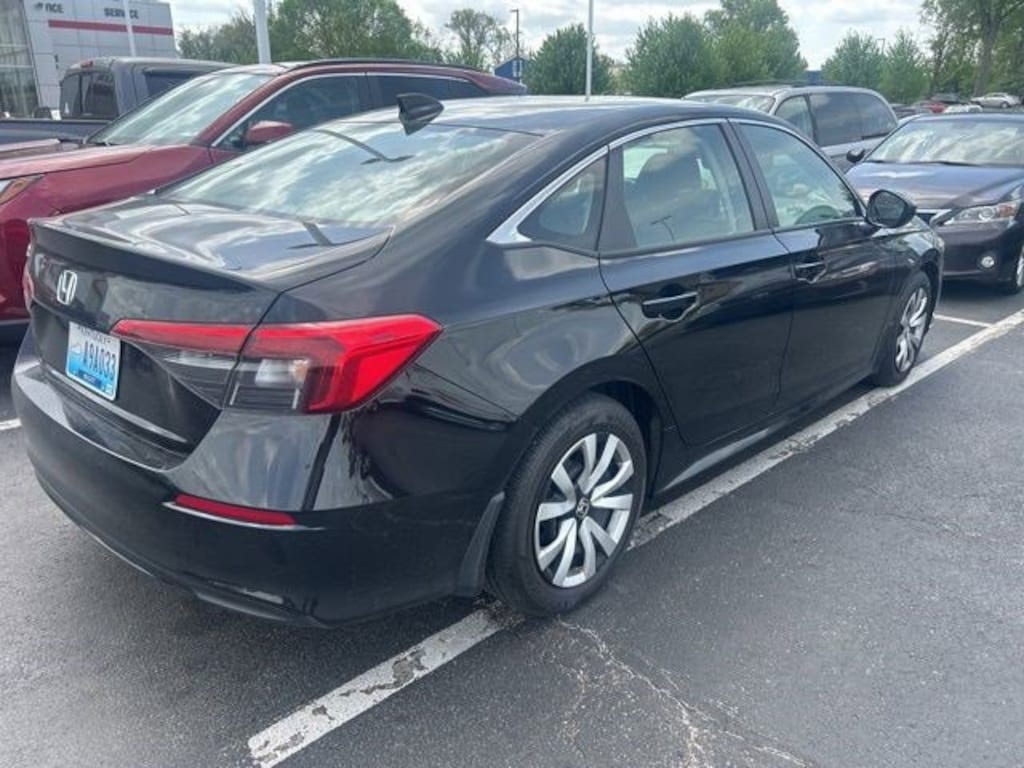 Used 2022 Honda Civic LX Sedan