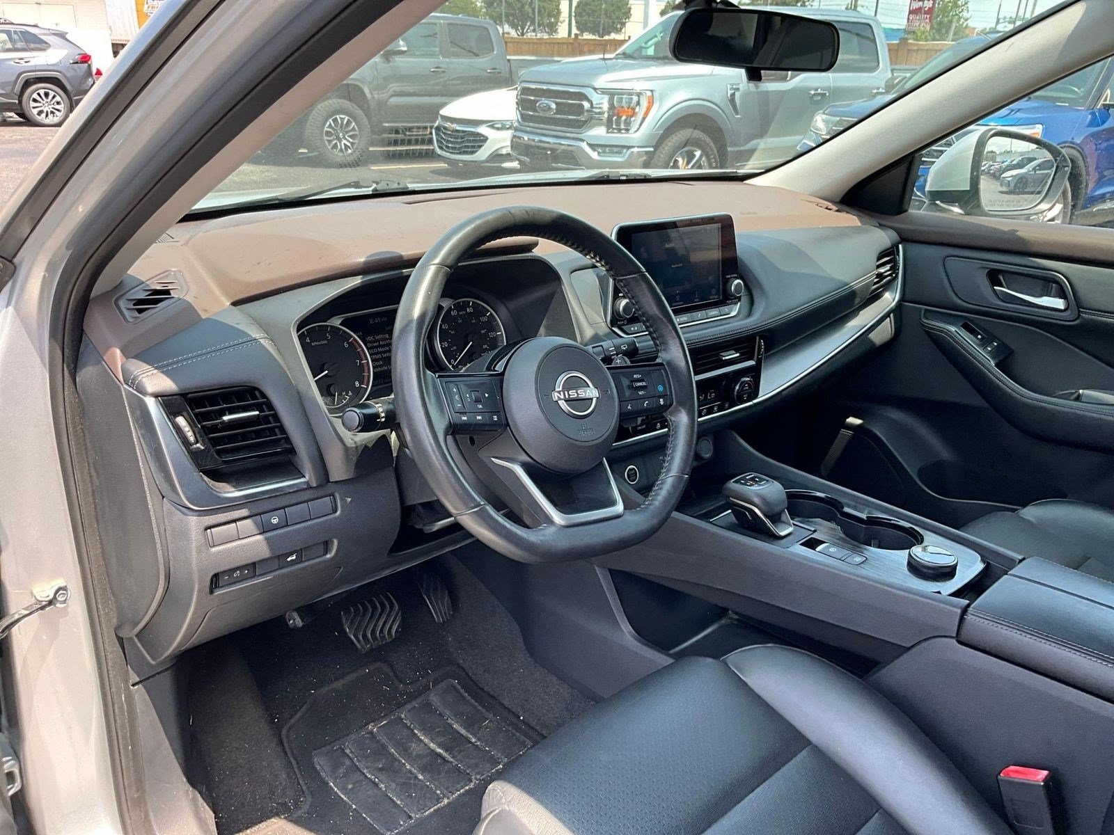 2022 Nissan Rogue SV - Photo 20