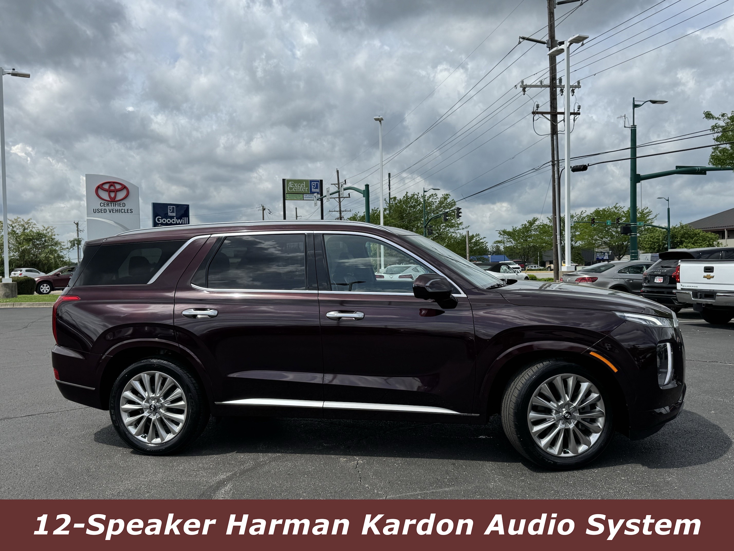 Used 2020 Hyundai Palisade Limited with VIN KM8R5DHE1LU048471 for sale in Clarksville, IN