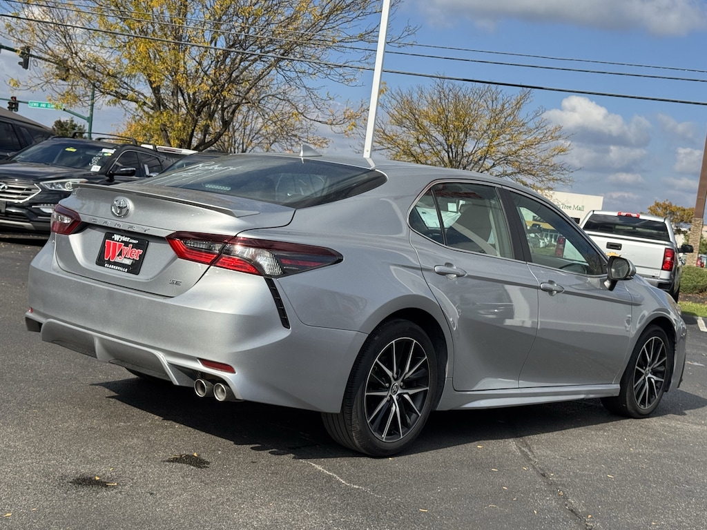 Used 2024 Toyota Camry SE Sedan