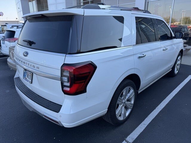 2024 Ford Expedition Platinum photo 2