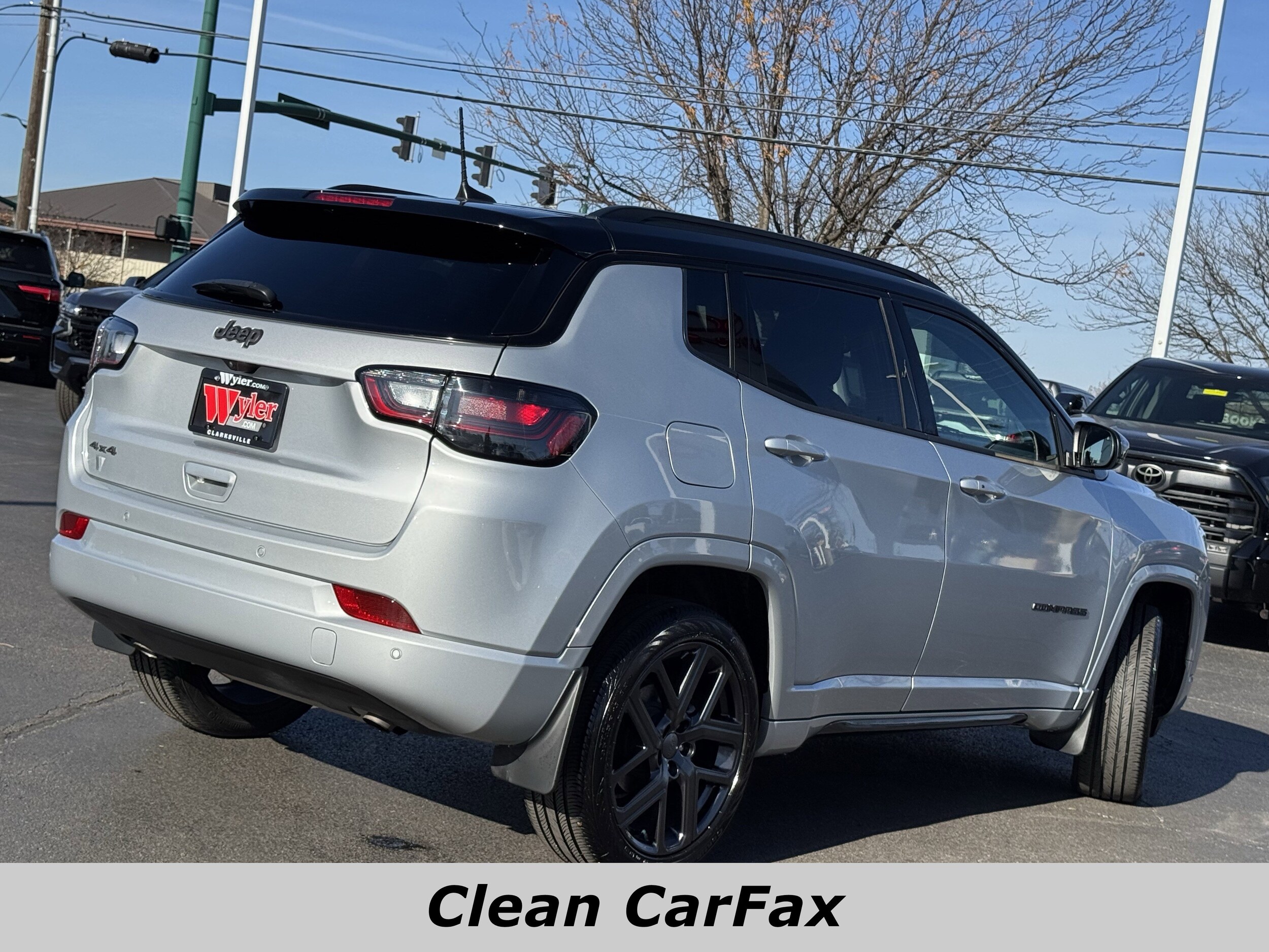 2024 Jeep Compass Limited photo 3