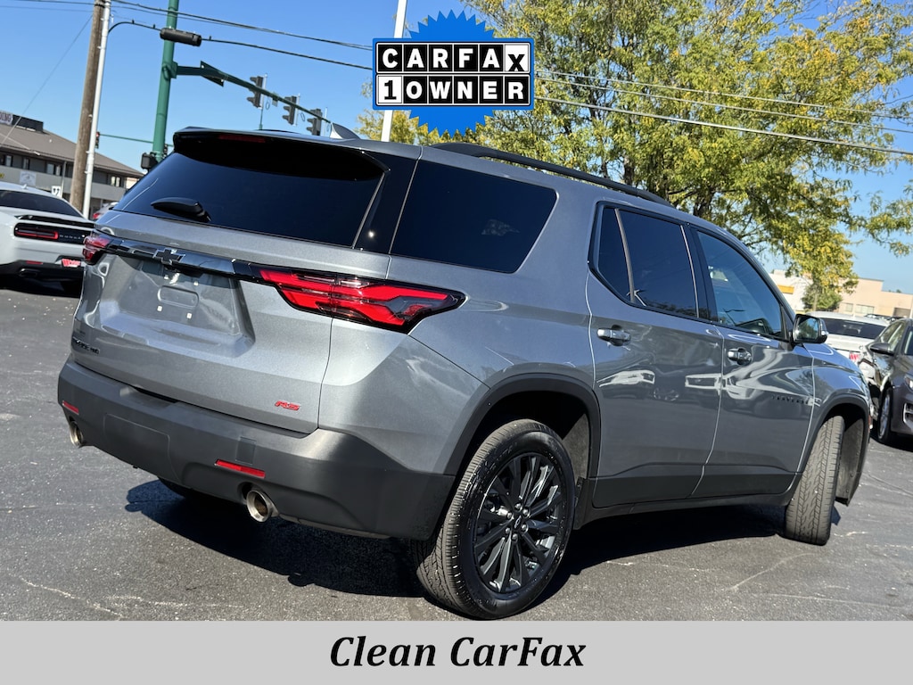 Used 2023 Chevrolet Traverse RS SUV