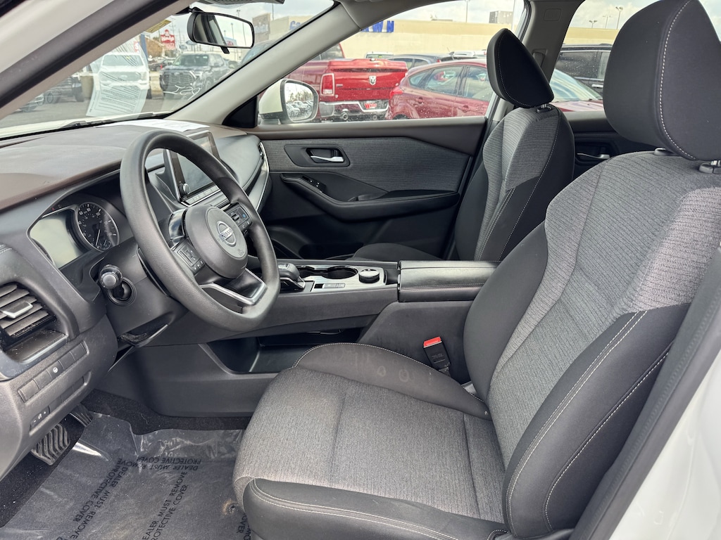 Used 2021 Nissan Rogue SV SUV