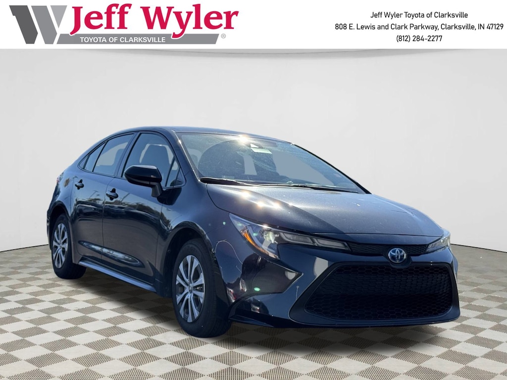 Used 2022 Toyota Corolla Hybrid LE Sedan