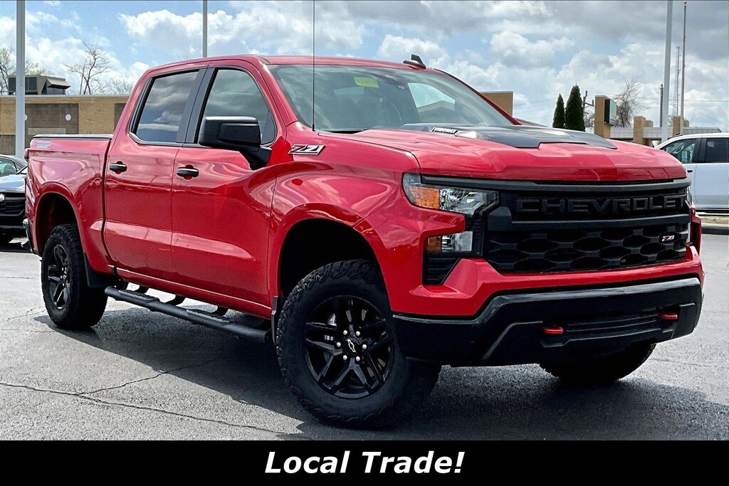 Used 2025 Chevrolet Silverado 1500 Custom Trail Boss Truck Crew Cab