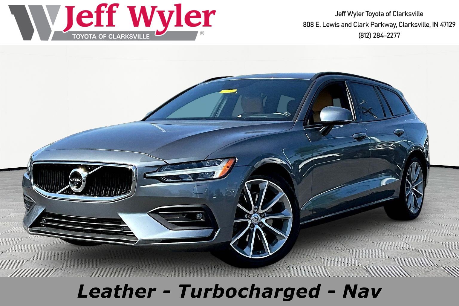 2020 Volvo V60 T5 Momentum's photo