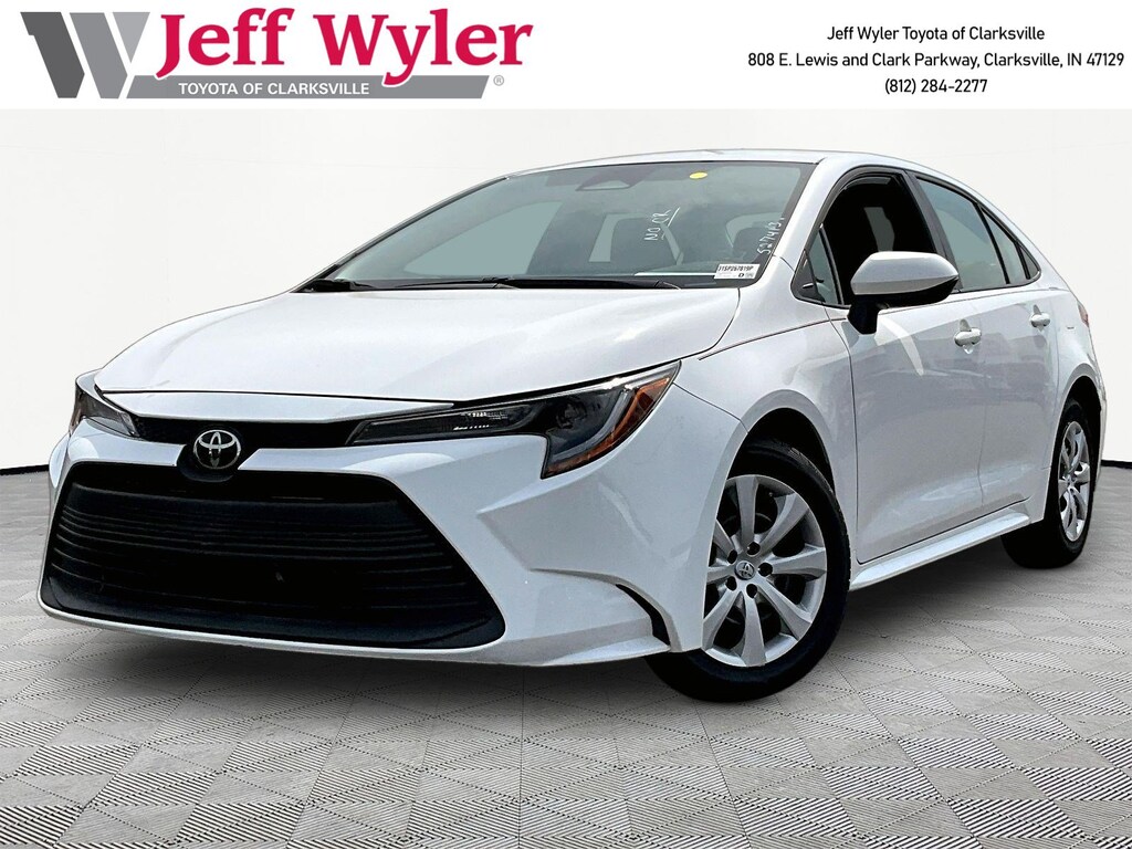 Used 2025 Toyota Corolla LE Sedan