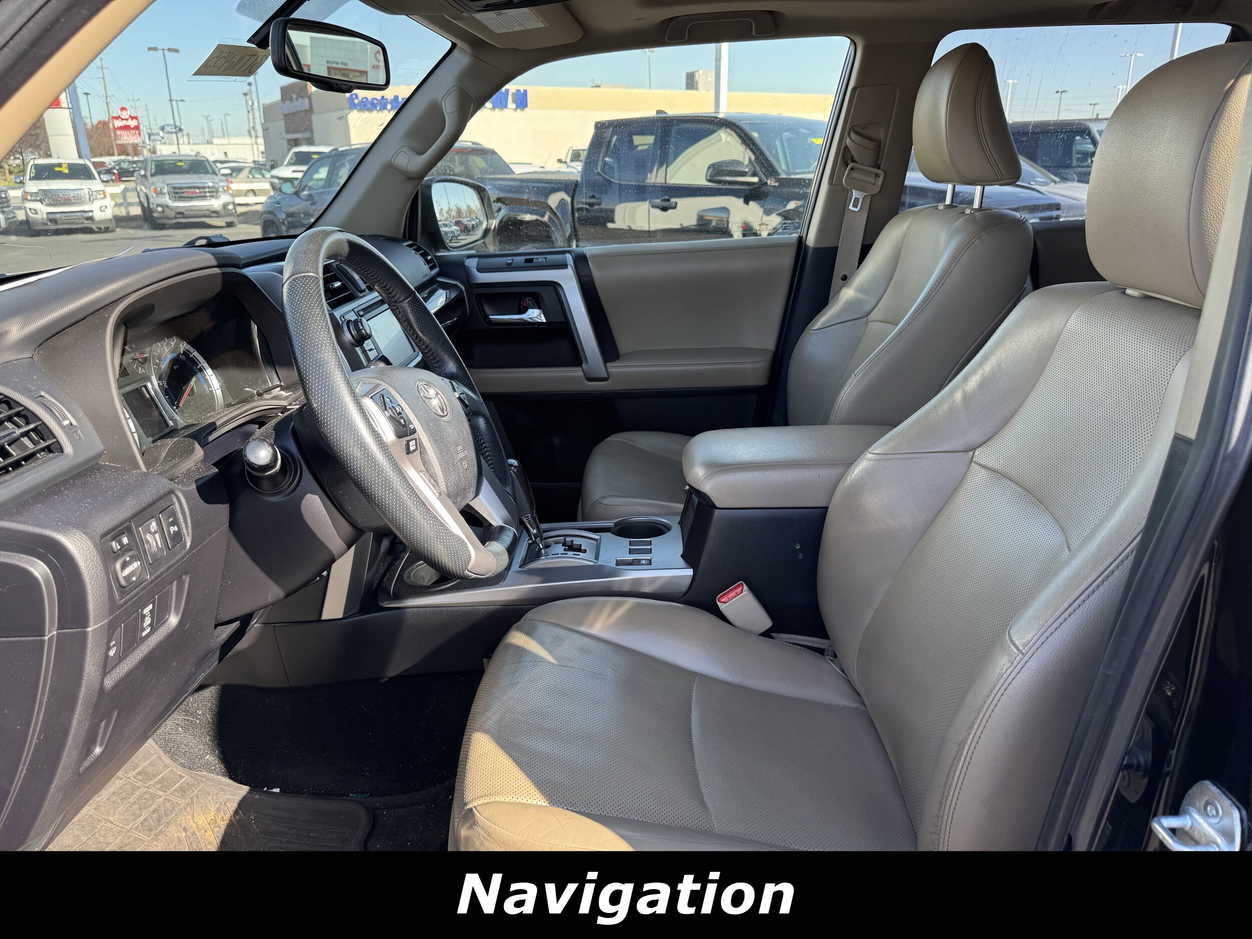 2016 Toyota 4Runner SR5 Premium photo 3