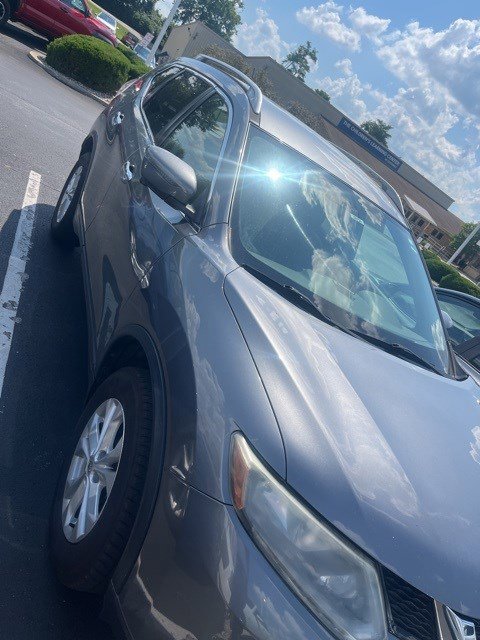 Used 2016 Nissan Rogue SV with VIN 5N1AT2MV9GC847763 for sale in Clarksville, IN