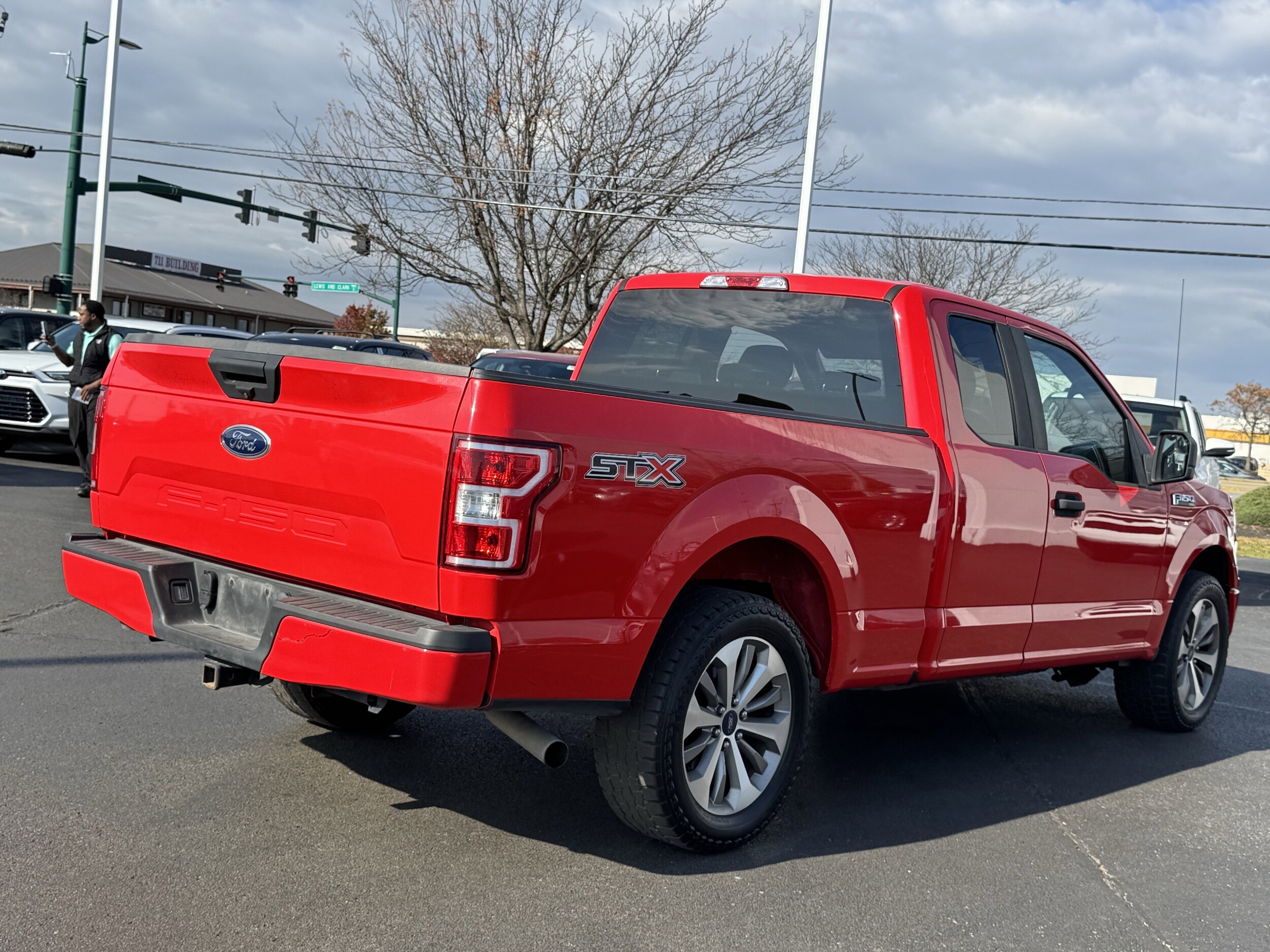 2018 Ford F-150 XL photo 2