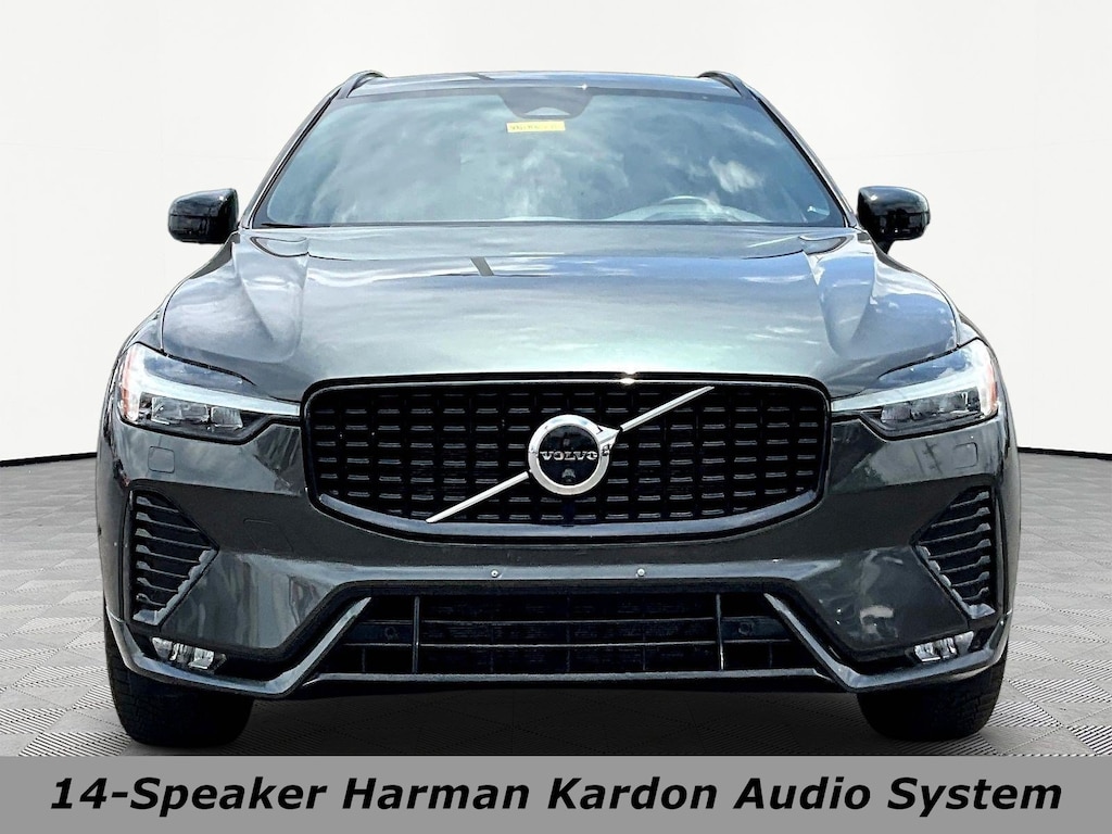 Used 2022 Volvo XC60 B5 AWD R-Design SUV