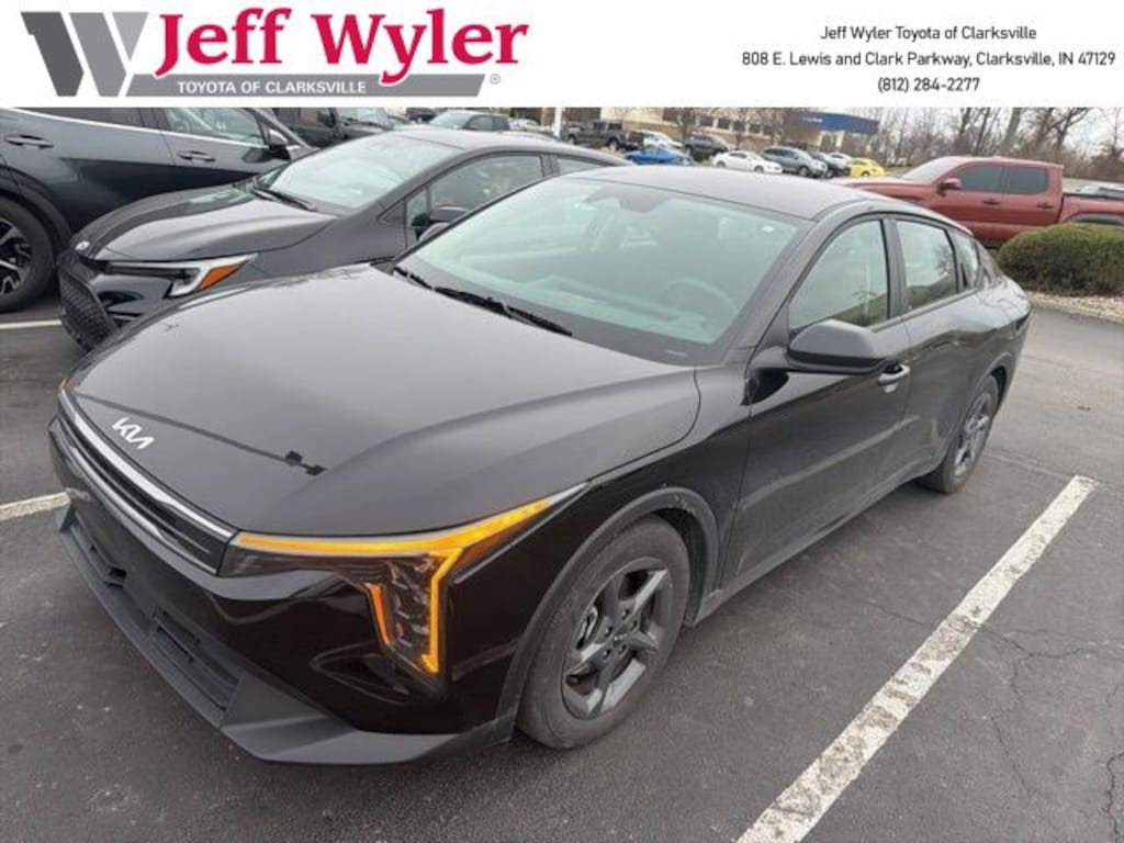Used 2025 Kia K4 LXS Sedan