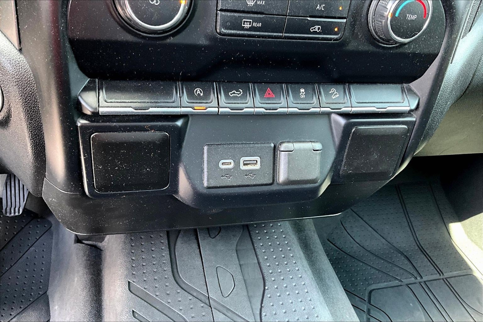 2019 Chevrolet Silverado 1500 LT Trail Boss - Photo 18